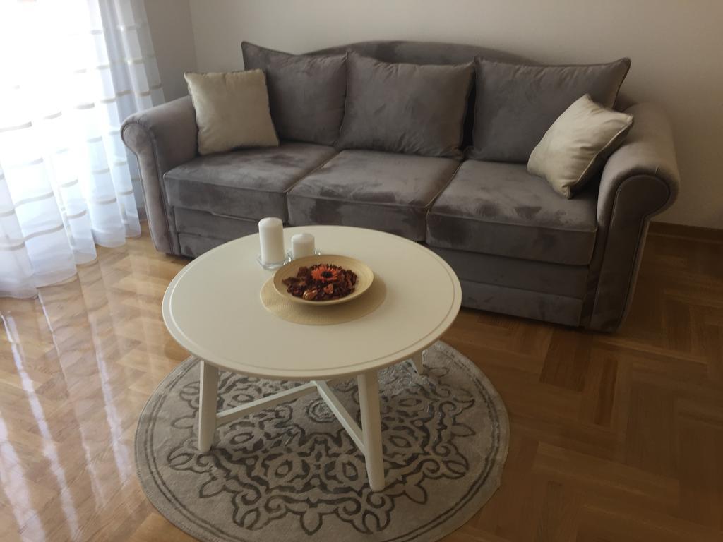 Apartment Posejdon Belgrad Exterior foto